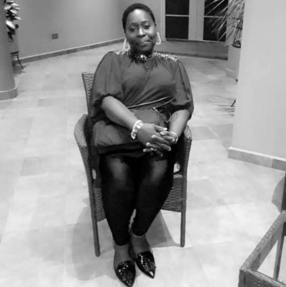Meet your Posher, Adjoa